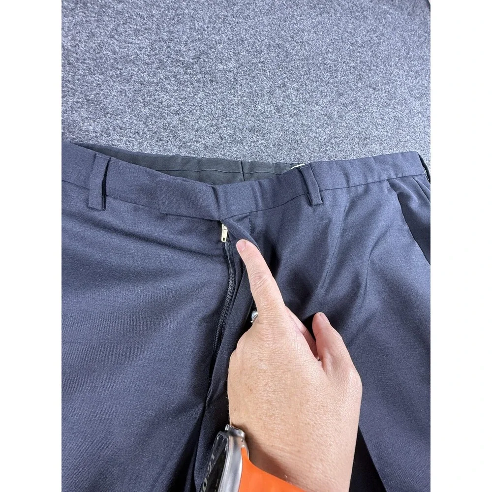 Hugo Boss Dress Pants 38R Navy Virgin Wool‎ Straight Leg Business Career